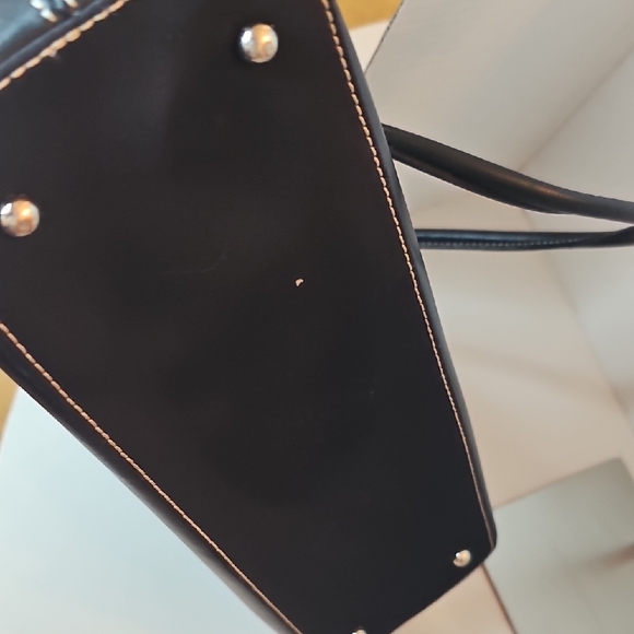 Caslon Black Shoulder Bag - Picture 7 of 9